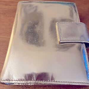 Vintage Gucci metallic silver leather address/agenda book